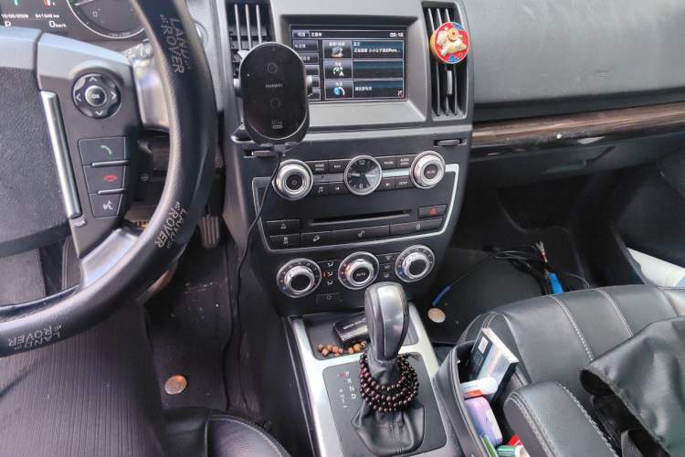 Used Land Rover Freelander 2 2014 2.0T Si4 SE Gasoline Version Audio And AC Panel