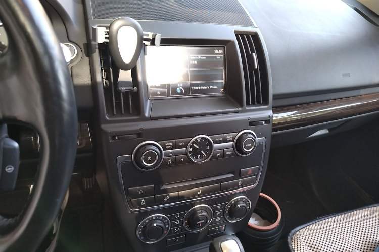 Used Land Rover Freelander 2 2014 2.0T Si4 SE Gasoline Version Audio And AC Panel