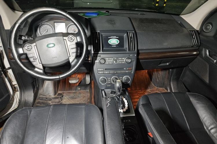 Used Land Rover Freelander 2 2014 2.0T Si4 SE Gasoline Version Center Console