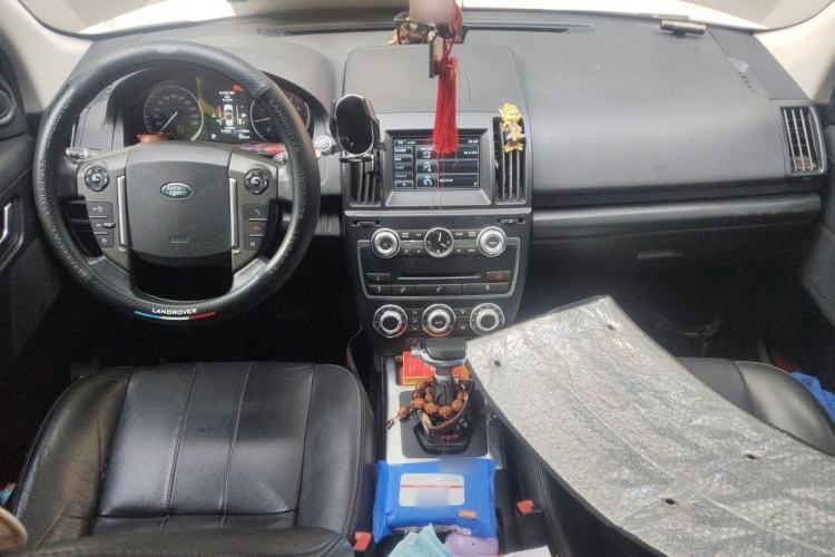 Used Land Rover Freelander 2 2014 2.0T Si4 S Gasoline Version Center Console