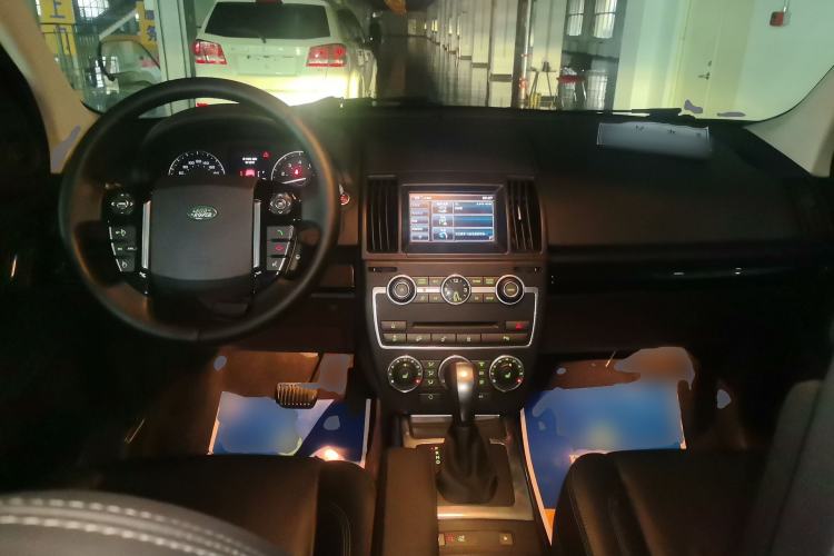 Used Land Rover Freelander 2 2014 2.0T Si4 HSE Gasoline Edition Center Console
