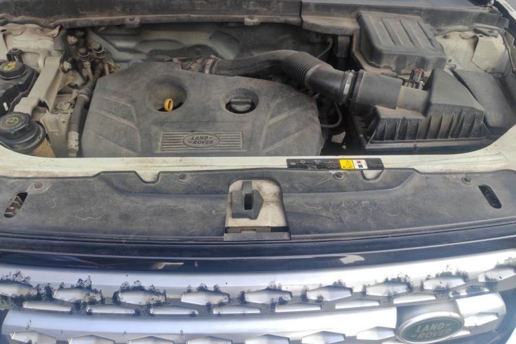 Used Land Rover Freelander 2 2014 2.0T Si4 SE Gasoline Version Engine Bay