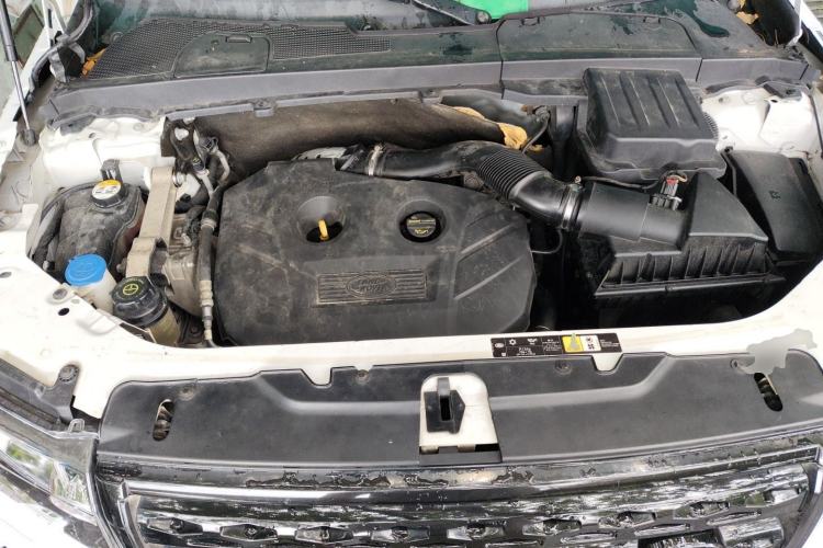 Used Land Rover Freelander 2 2014 2.0T Si4 HSE Gasoline Edition Engine Bay