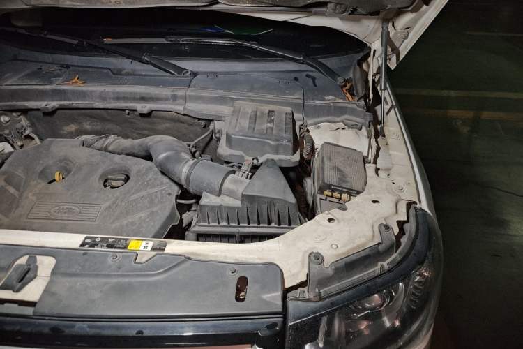Used Land Rover Freelander 2 2014 2.0T Si4 SE Gasoline Version Engine Bay Left
