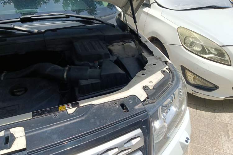 Used Land Rover Freelander 2 2014 2.0T Si4 SE Gasoline Version Engine Bay Left
