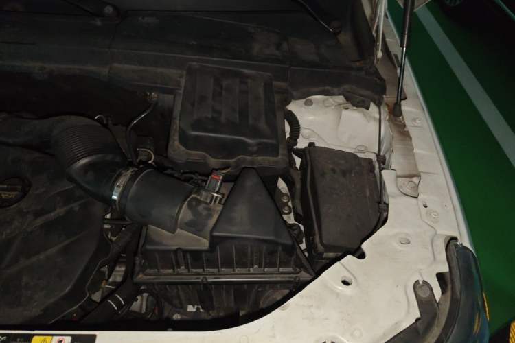Used Land Rover Freelander 2 2014 2.0T Si4 HSE Gasoline Edition Engine Bay Left