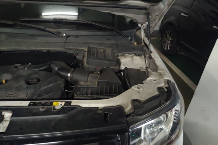 Used Land Rover Freelander 2 2014 2.0T Si4 SE Gasoline Version Engine Bay Left