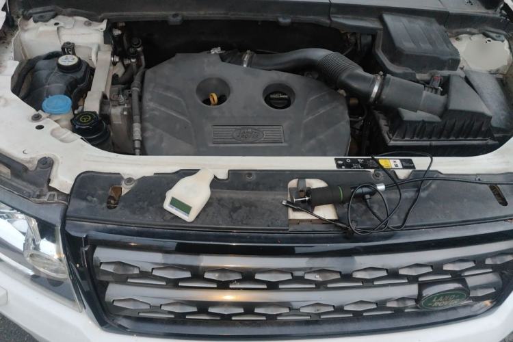 Used Land Rover Freelander 2 2014 2.0T Si4 SE Gasoline Version Engine Bay