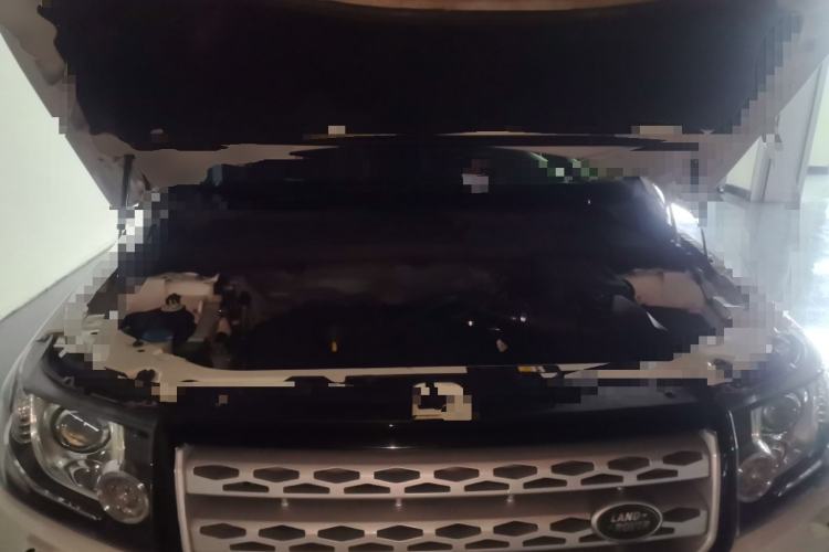 Used Land Rover Freelander 2 2014 2.0T Si4 HSE Gasoline Edition Engine Bay