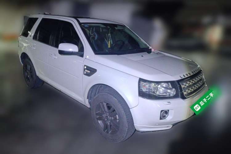 Used Land Rover Freelander 2 2014 2.2T SD4 SE Diesel Edition Exterior 2