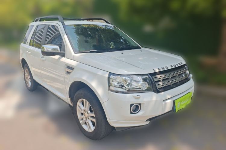 Used Land Rover Freelander 2 2014 2.2T SD4 SE Diesel Edition Exterior 2