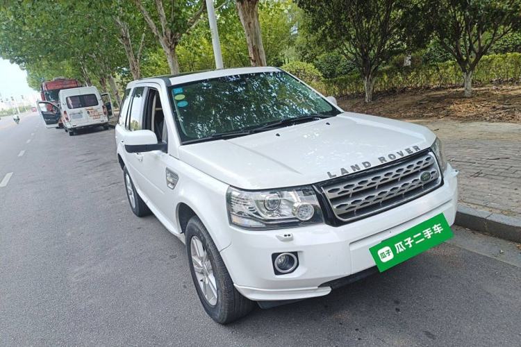 Used Land Rover Freelander 2 2014 2.2T SD4 SE Diesel Edition Exterior 2