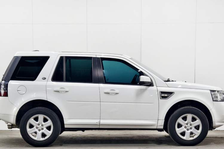 Used Land Rover Freelander 2 2014 2.0T Si4 S Gasoline Version Exterior 5