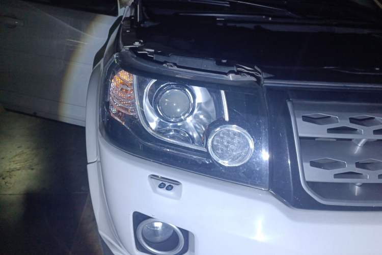 Used Land Rover Freelander 2 2014 2.2T SD4 SE Diesel Edition Exterior 6