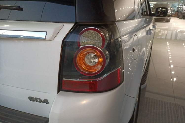 Used Land Rover Freelander 2 2014 2.0T Si4 SE Gasoline Version Exterior 6