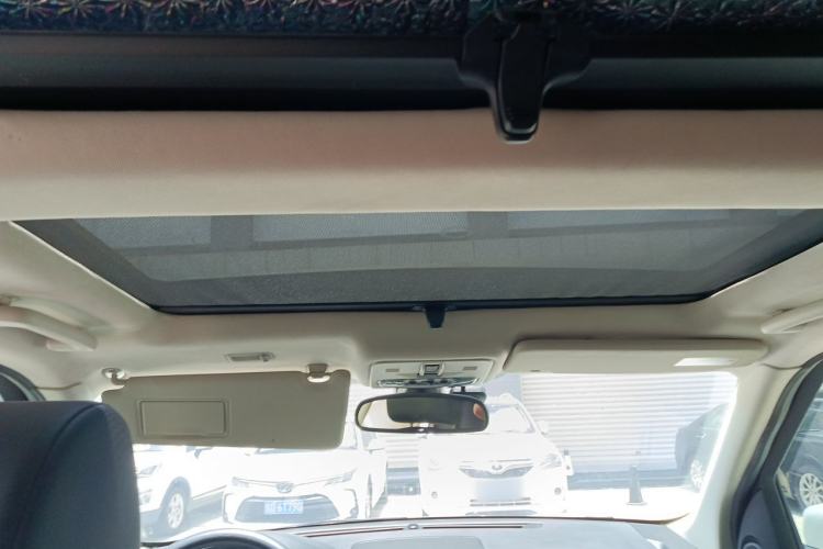 Used Land Rover Freelander 2 2014 2.0T Si4 SE Gasoline Version Headliner