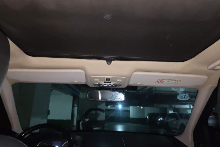 Used Land Rover Freelander 2 2014 2.2T SD4 SE Diesel Edition Headliner