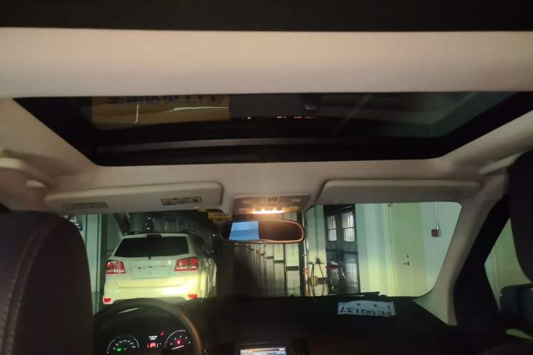 Used Land Rover Freelander 2 2014 2.0T Si4 HSE Gasoline Edition Headliner