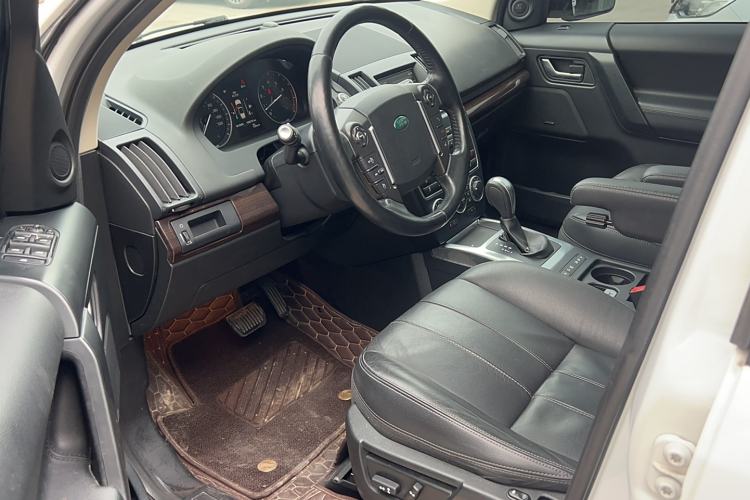 Used Land Rover Freelander 2 2014 2.0T Si4 SE Gasoline Version Interior 2
