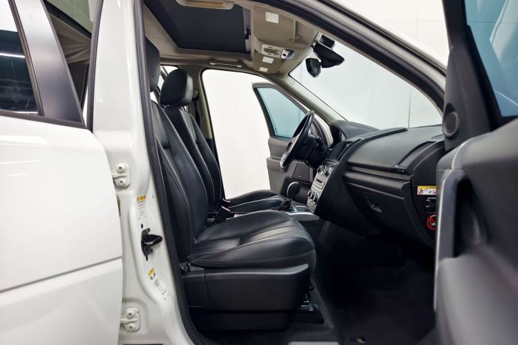 Used Land Rover Freelander 2 2014 2.0T Si4 S Gasoline Version Interior 5