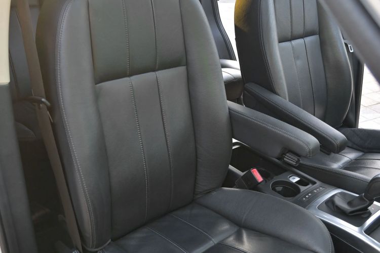 Used Land Rover Freelander 2 2014 2.0T Si4 SE Gasoline Version Interior 9