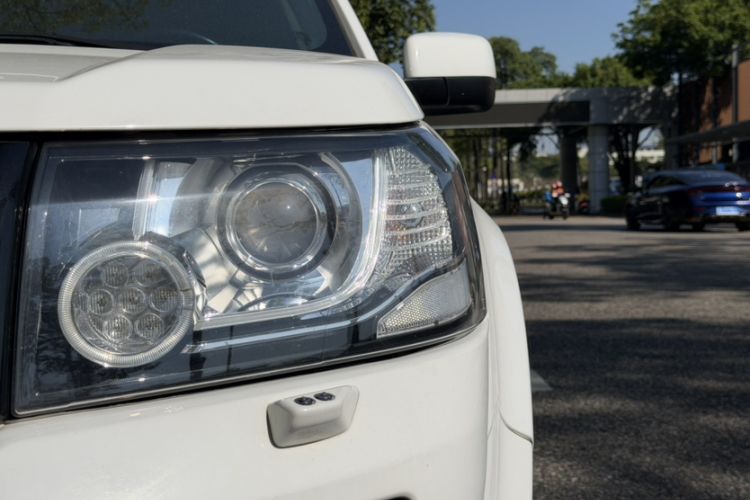 Used Land Rover Freelander 2 2014 2.2T SD4 SE Diesel Edition Left Front Headlight