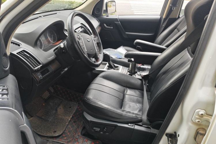 Used Land Rover Freelander 2 2014 2.2T SD4 SE Diesel Edition Left Front Seat