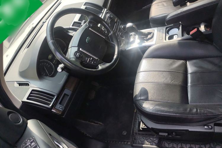 Used Land Rover Freelander 2 2014 2.2T SD4 SE Diesel Edition Left Front Seat