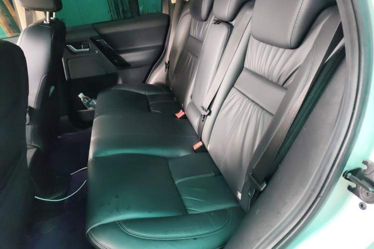 Used Land Rover Freelander 2 2014 2.0T Si4 HSE Gasoline Edition Left Rear Seat