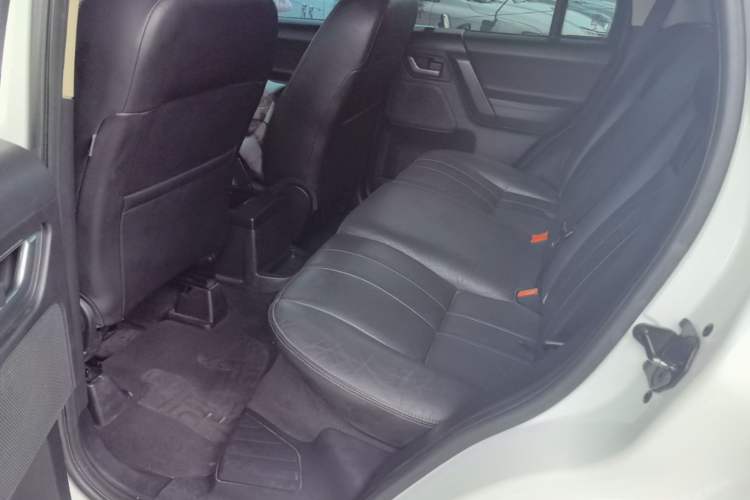 Used Land Rover Freelander 2 2014 2.0T Si4 S Gasoline Version Left Rear Seat