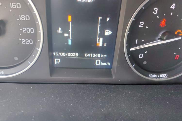Used Land Rover Freelander 2 2014 2.0T Si4 SE Gasoline Version Odometer Close Up