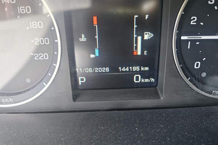 Used Land Rover Freelander 2 2014 2.0T Si4 SE Gasoline Version Odometer Close Up