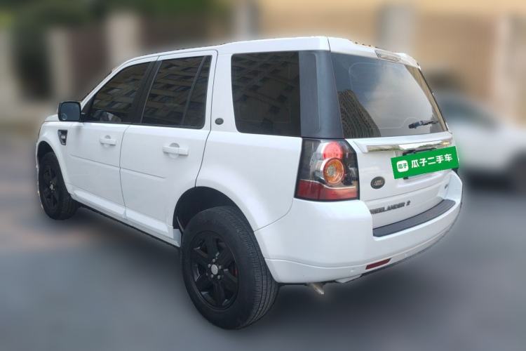 Used Land Rover Freelander 2 2014 2.2T SD4 S Diesel Version Rear Left 45 Deg