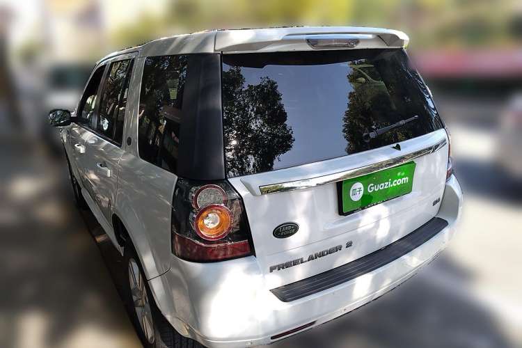 Used Land Rover Freelander 2 2014 2.0T Si4 SE Gasoline Version Rear Left 45 Deg