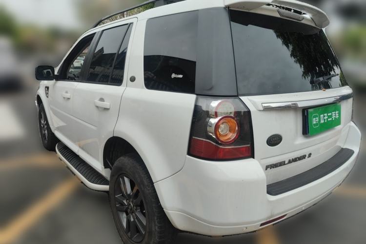 Used Land Rover Freelander 2 2014 2.0T Si4 SE Gasoline Version Rear Left 45 Deg