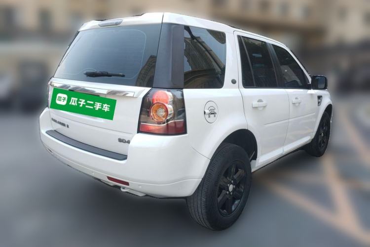 Used Land Rover Freelander 2 2014 2.2T SD4 S Diesel Version Rear Right 45 Deg