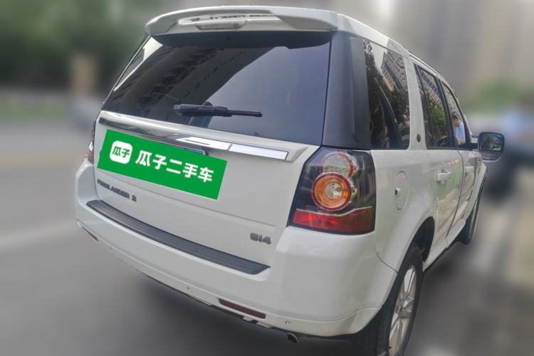 Used Land Rover Freelander 2 2014 2.0T Si4 SE Gasoline Version Rear Right 45 Deg