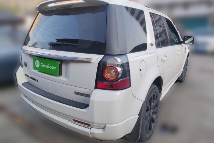 Used Land Rover Freelander 2 2014 2.0T Si4 SE Gasoline Version Rear Right 45 Deg