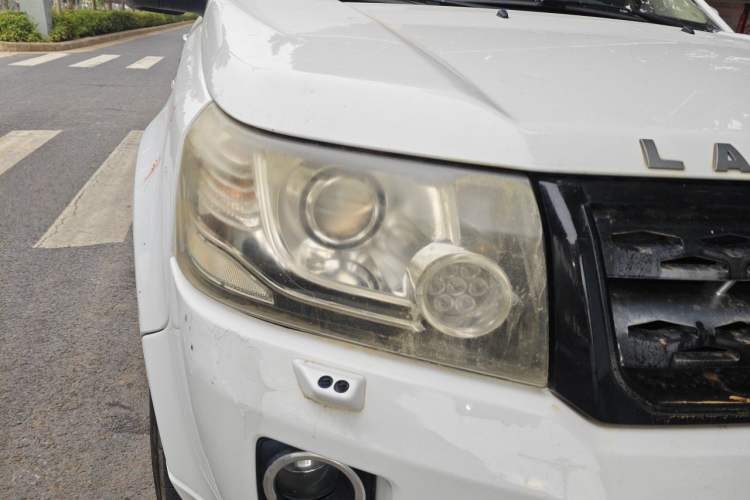 Used Land Rover Freelander 2 2014 2.2T SD4 SE Diesel Edition Right Front Headlight