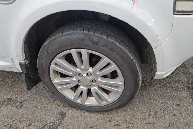 Used Land Rover Freelander 2 2014 2.2T SD4 SE Diesel Edition Right Front Wheel Hub