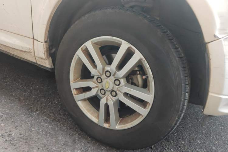 Used Land Rover Freelander 2 2014 2.2T SD4 SE Diesel Edition Right Front Wheel Hub