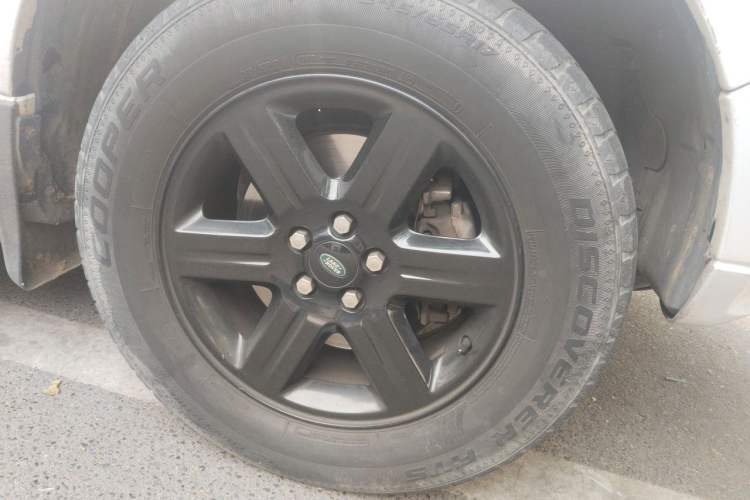Used Land Rover Freelander 2 2014 2.0T Si4 S Gasoline Version Right Front Wheel Hub