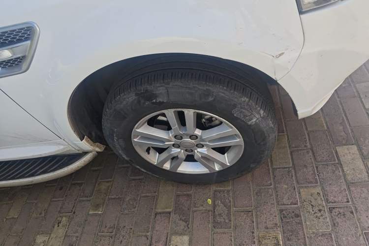 Used Land Rover Freelander 2 2014 2.0T Si4 SE Gasoline Version Right Front Wheel Hub