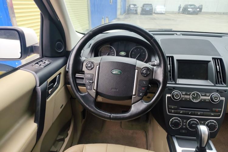 Used Land Rover Freelander 2 2014 2.0T Si4 SE Gasoline Version Steering Wheel