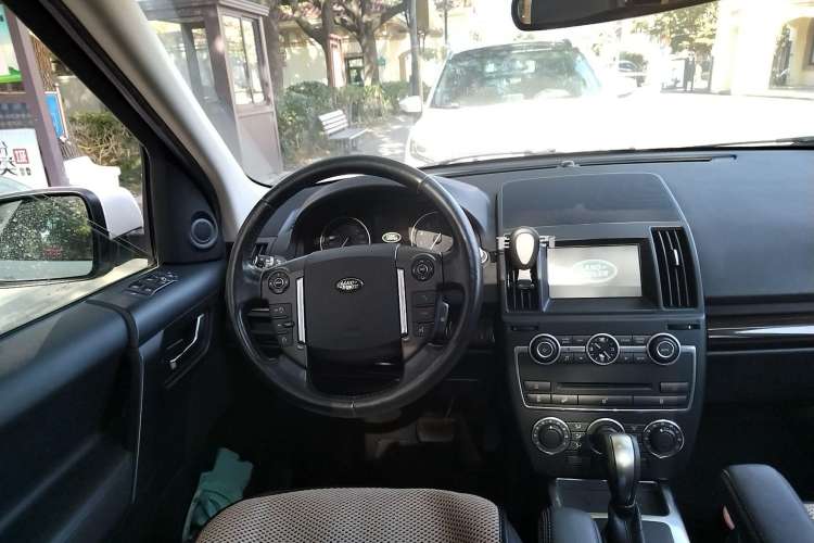 Used Land Rover Freelander 2 2014 2.0T Si4 SE Gasoline Version Steering Wheel