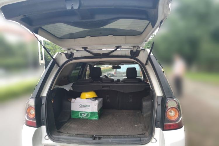 Used Land Rover Freelander 2 2014 2.2T SD4 SE Diesel Edition Trunk