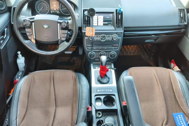 Used Land Rover Freelander 2 2015 2.0T Si4 HSE Luxury Collector's Edition Center Console