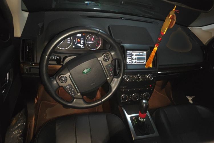 Used Land Rover Freelander 2 2015 2.2T SD4 XS Collector's Edition Center Console
