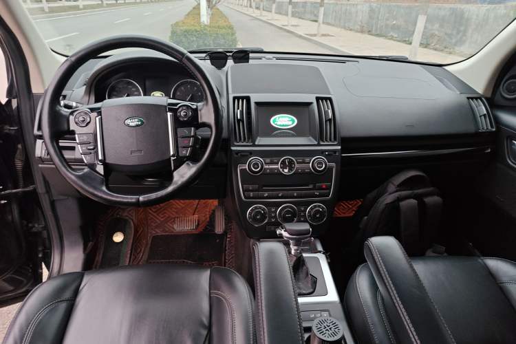 Used Land Rover Freelander 2 2015 2.0T Si4 HSE Luxury Collector's Edition Center Console