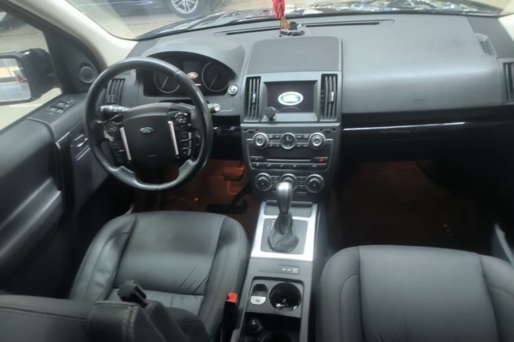 Used Land Rover Freelander 2 2015 2.0T Si4 HSE Luxury Collector's Edition Center Console